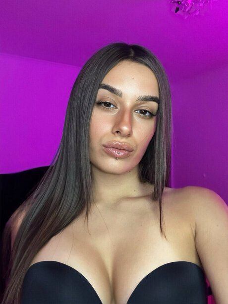 Joana23 pornstar adult pics