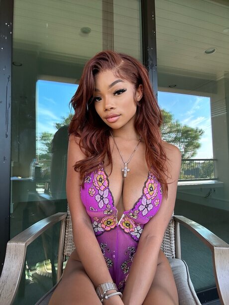 _Leilani Barnett star nudes galleries