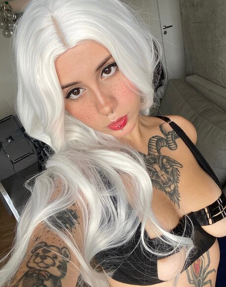 Ariel Bolvv pornstar perfect gallery