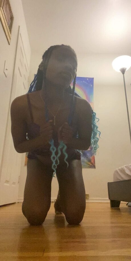 MisTress Nay La_ model pretty pictures