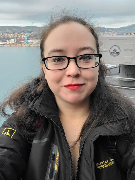 Ehlana pornographic model picture