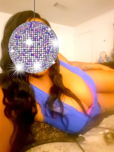 BeautifulBBW4U star art pics