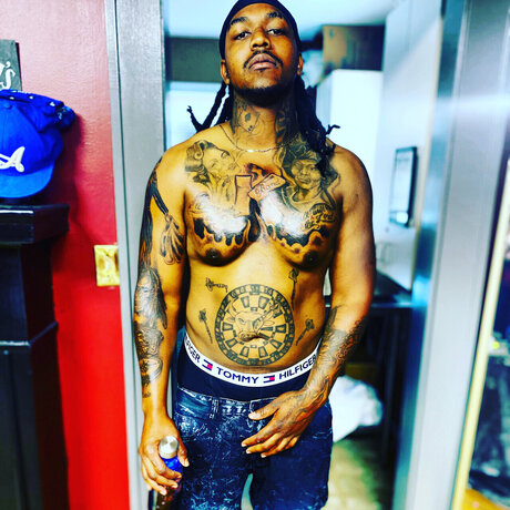 Bigdickbandman star naked pic