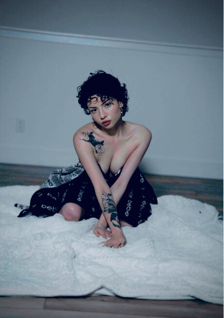 Luna Del Fuego model beautiful gallery