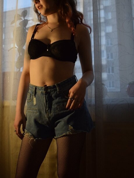 Stella Emerson pretty star photos