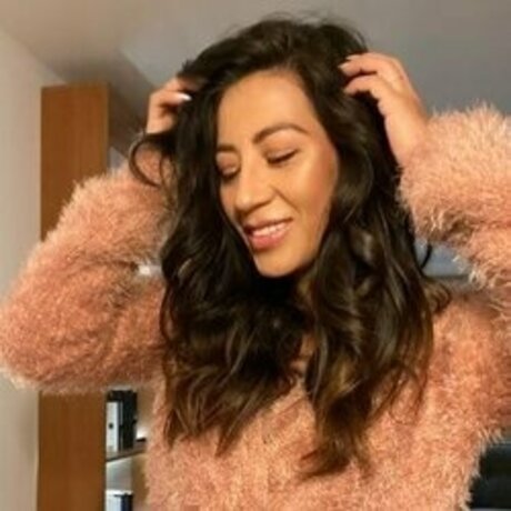 Sai model hd pictures