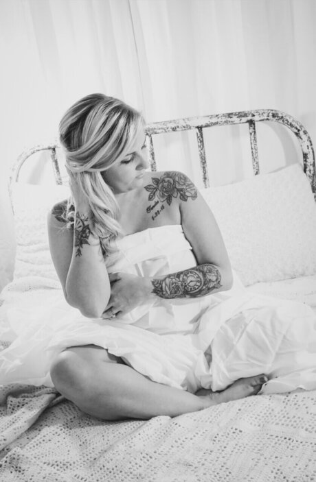 Megan Odell art actress pic