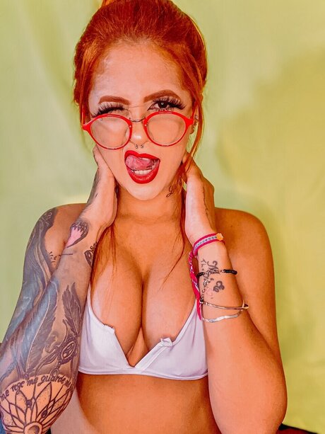 Paulla Izabel pornstar galleries