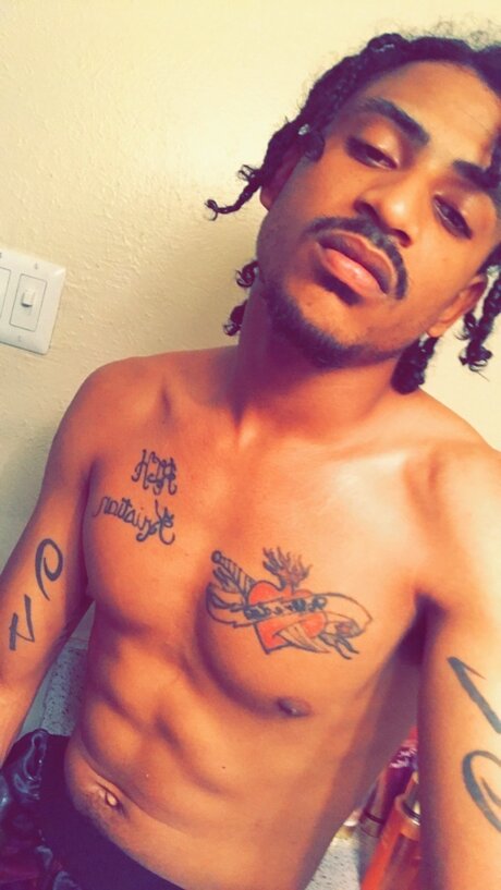 DubCityExclusive perfect model img