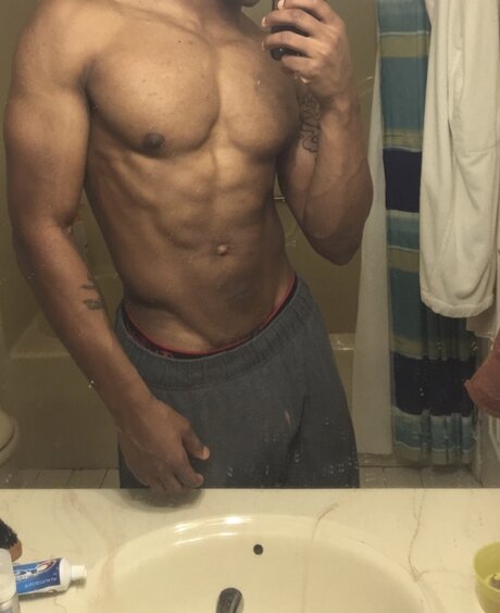 Jeffery Next Door hot model picture