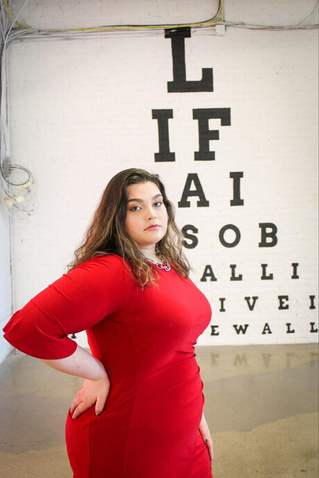 Big titty babe hot actress images