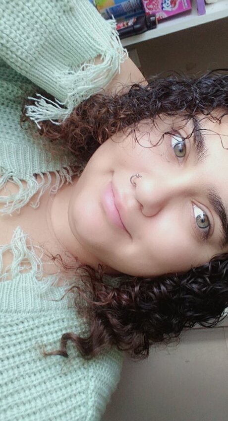 Jade sunflo nudes actress image