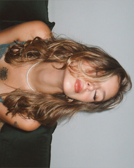 Amelia Warner pornstar hot archive