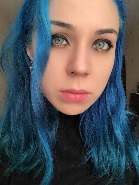 Akuma top actress pic