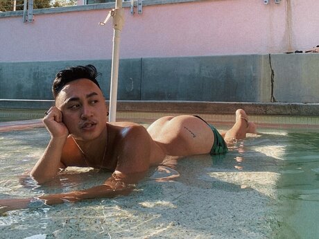 BABY BOY_ nudes star photo