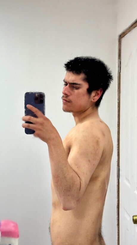 Vazzqq nudes star pictures