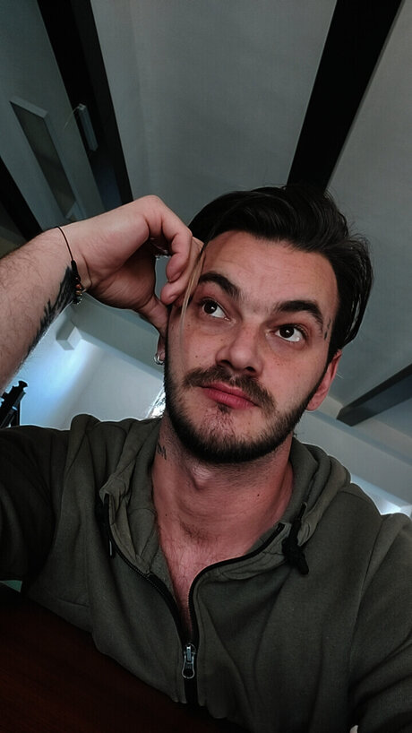 DarkRay pretty actress galleries