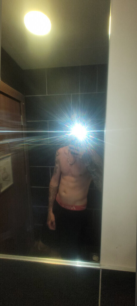 JoeyC hot pornstar image