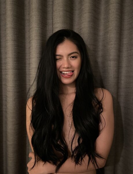 Lucy Vela pornstar art img