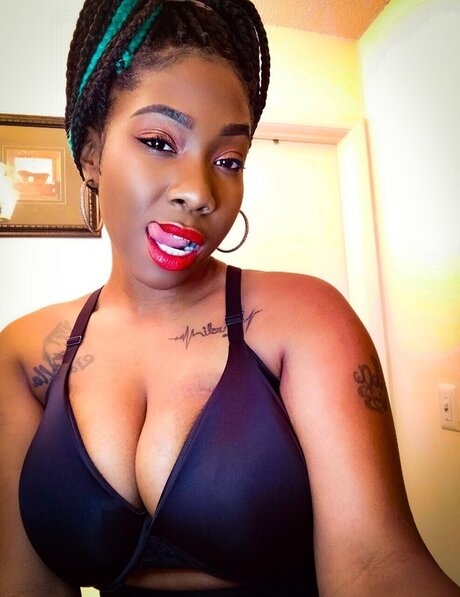 Melanin Magic pornstar adult img