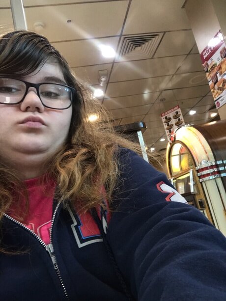 Amber Santos porn actress archive