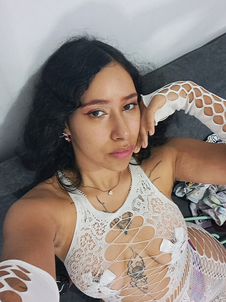 MichikoMalandro hot actress photo