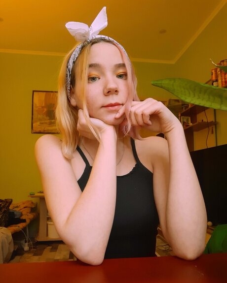 SuzieBrandoFree star porn pics