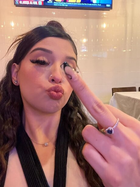 Jennixx model pretty gallery