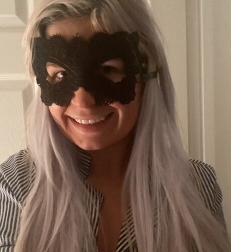 The Masked Duchess hot pornstar pics