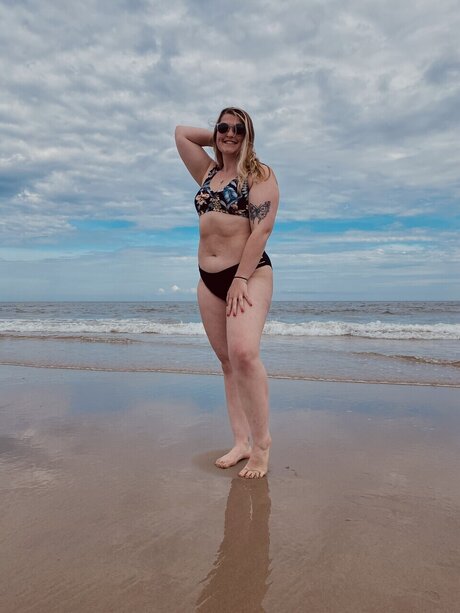 u67049090 pornstar hot photo