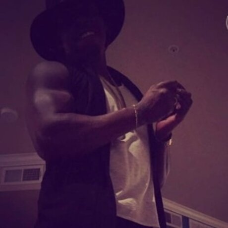 HimDownStairs porn model photo