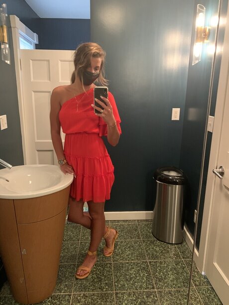 Lillie Claremont pornstar best picture