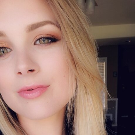 Little Mis Fox high quality pornstar pics