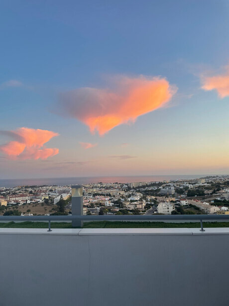 daisy baby model perfect pic