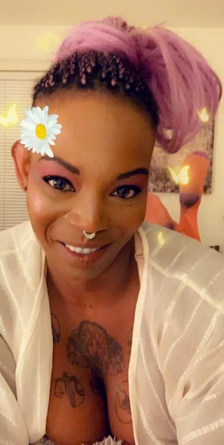 Maziqueen 8 model img