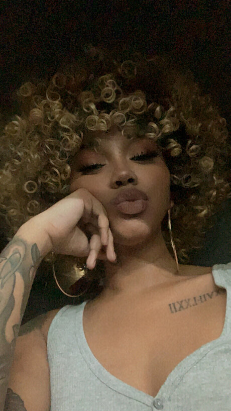 Miss Sativa star nice images