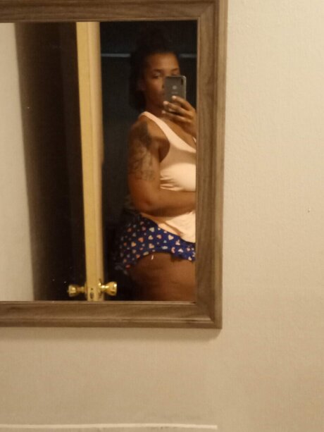 BrownCheeks nudes model photos