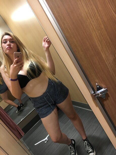 Rainnn star free pic