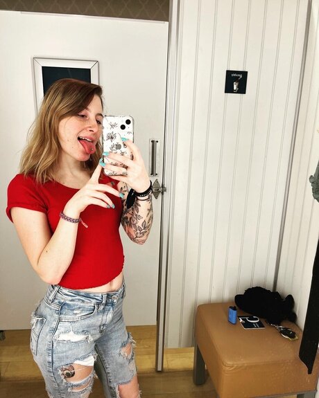 kbhabie model xxx pictures