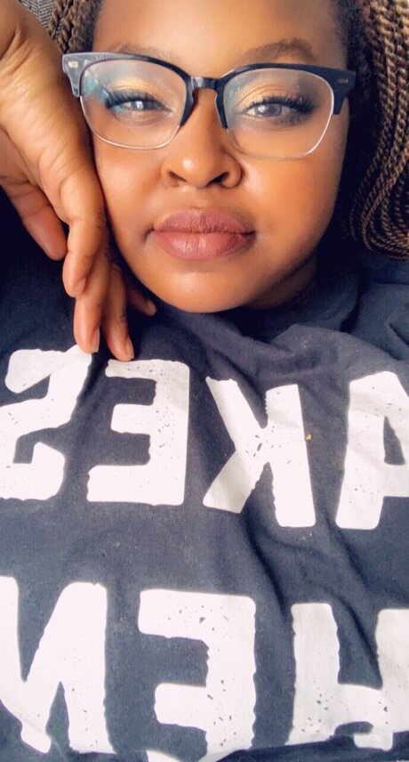 Minnie Stylez naked actress gallery