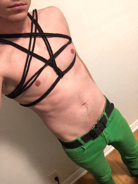 Jacksin Pollick sexy actress images