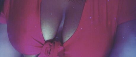 Penelope Montana model sexy photos