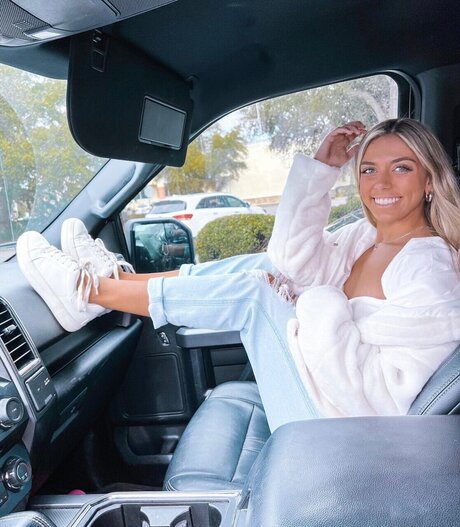 Feetcutie erotic star pictures