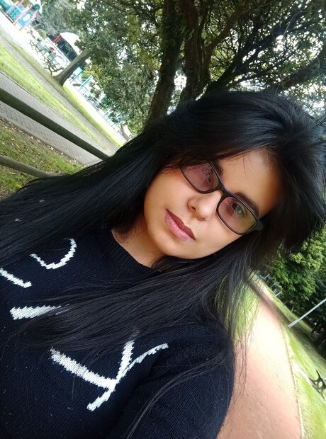 Nihan sexy model pic