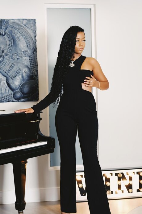 Cat Hardwick star beautiful photos