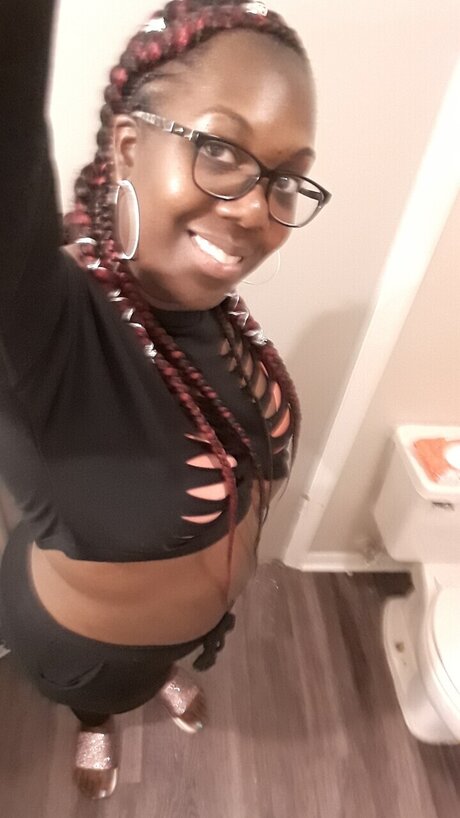 ChocolateT pornstar free pic