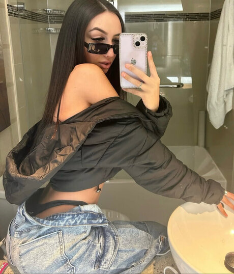 IcybriX pornstar top gallery