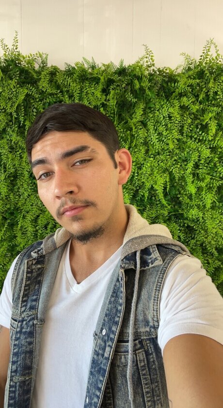 Jeff approved_ exclusive actress image