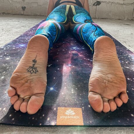 Xfeet naked model archive