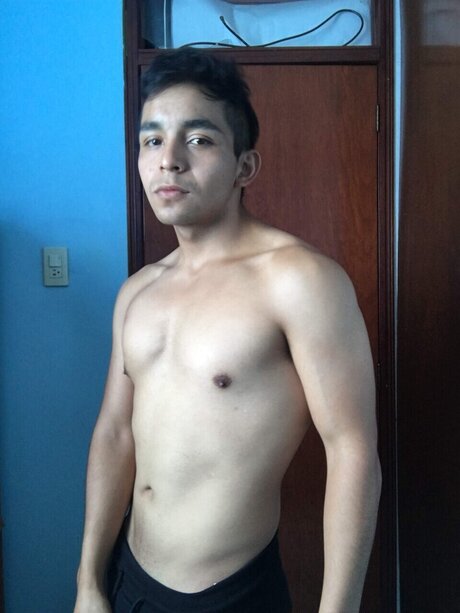 Ed2105 model xxx galleries